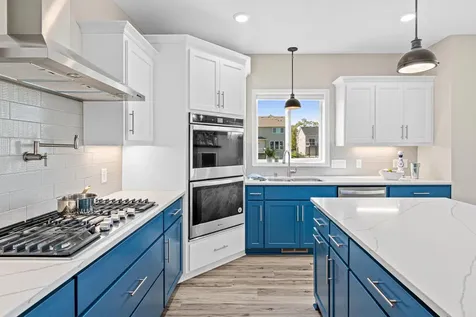 17975 Evening Lane Lakeville MN 55044