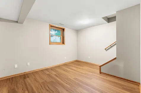 951 W Village Circle SE Rochester MN 55904