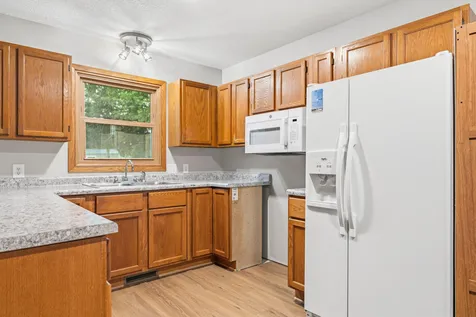 951 W Village Circle SE Rochester MN 55904