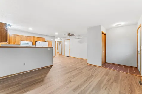 951 W Village Circle SE Rochester MN 55904
