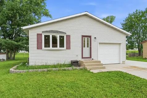 951 W Village Circle SE Rochester MN 55904