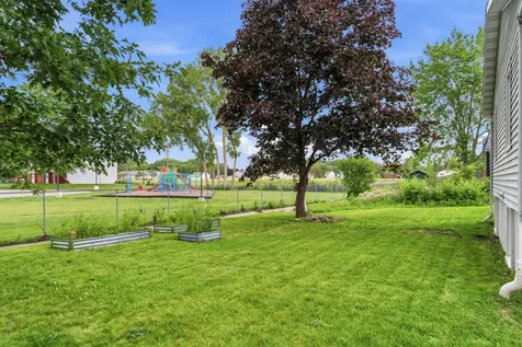 951 W Village Circle SE Rochester MN 55904