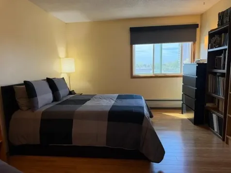1 W Lake Street Minneapolis MN 55408