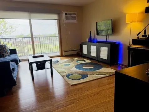 1 W Lake Street Minneapolis MN 55408
