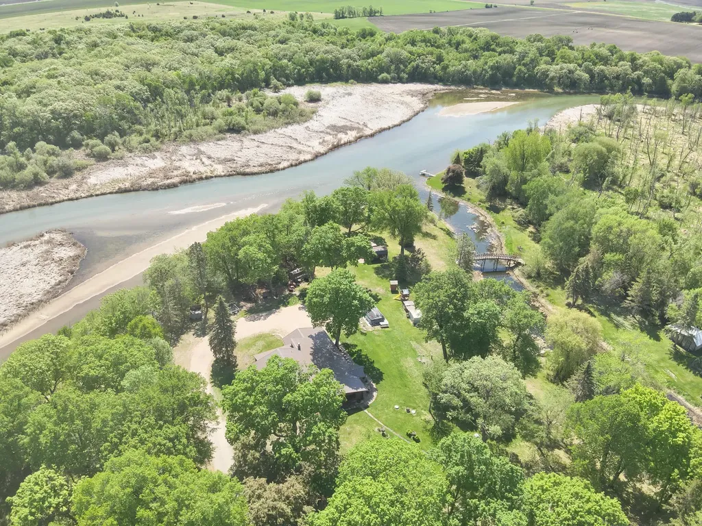 27111 Timber Hills Lane Battle Lake MN 56515