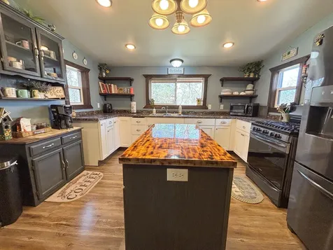 27111 Timber Hills Lane Battle Lake MN 56515