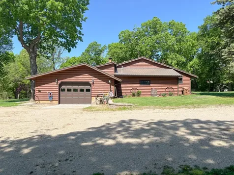 27111 Timber Hills Lane Battle Lake MN 56515