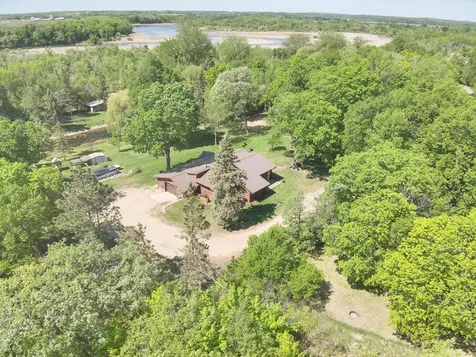 27111 Timber Hills Lane Battle Lake MN 56515