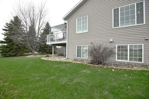 3221 11th Avenue S Moorhead MN 56560
