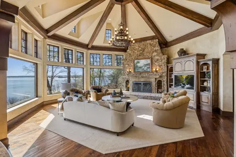 358 Ferndale Road S Wayzata MN 55391