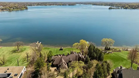 358 Ferndale Road S Wayzata MN 55391