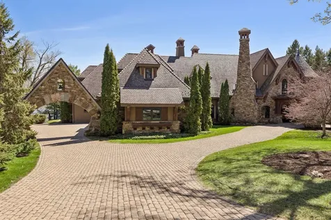 358 Ferndale Road S Wayzata MN 55391