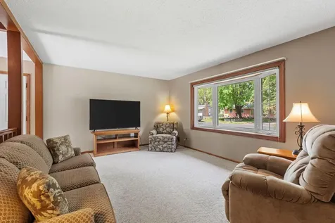 774 Vicky Lane Circle Pines MN 55014