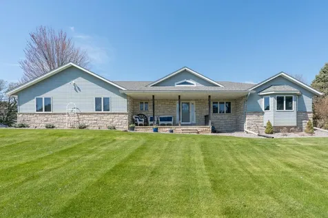 6106 Shamrock Drive Madison Lake MN 56063