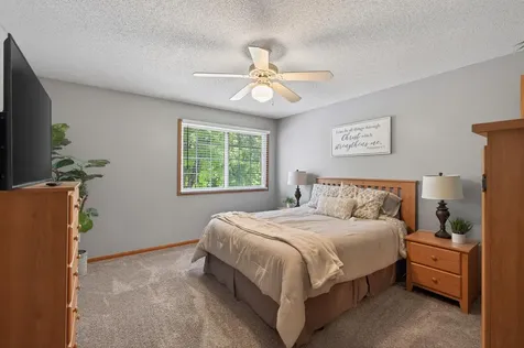 401 Leeward Trail Woodbury MN 55129