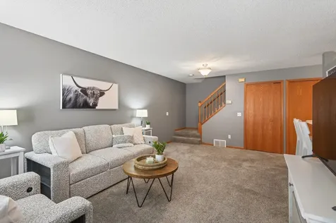 401 Leeward Trail Woodbury MN 55129