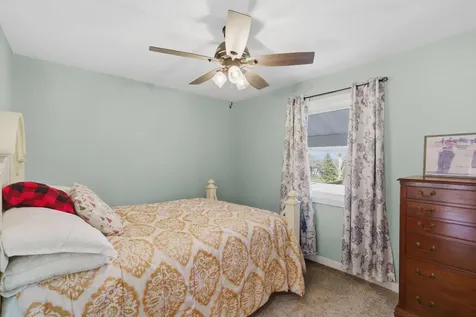 33366 Sibley Heights Lane Le Sueur MN 56058