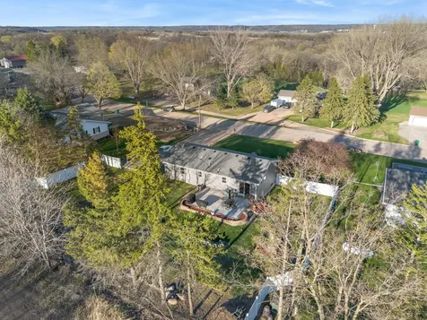 33366 Sibley Heights Lane Le Sueur MN 56058