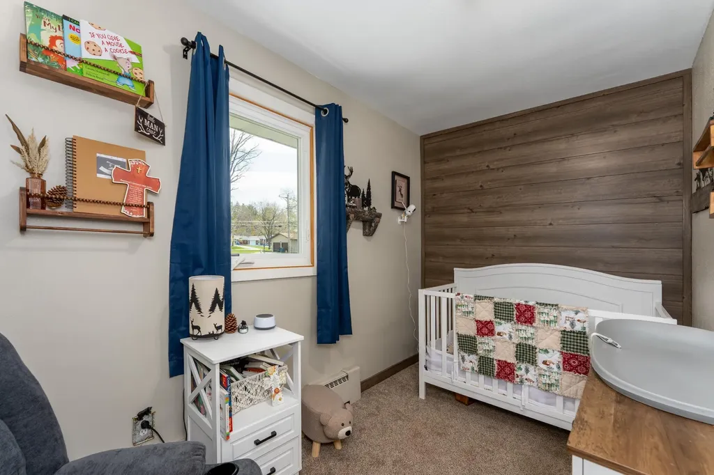 1004 N 4th Avenue N Sauk Rapids MN 56379