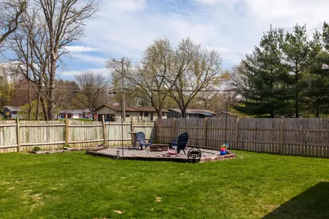 1004 N 4th Avenue N Sauk Rapids MN 56379