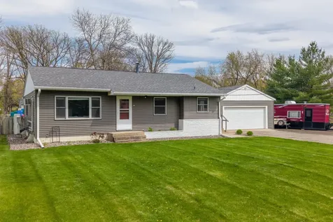 1004 N 4th Avenue N Sauk Rapids MN 56379