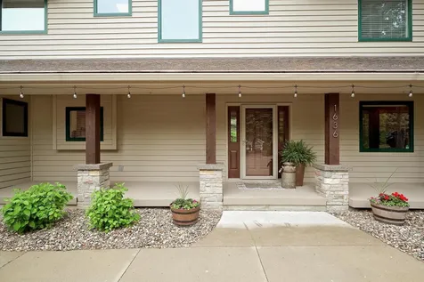 1636 Woodlawn Circle Waconia MN 55387