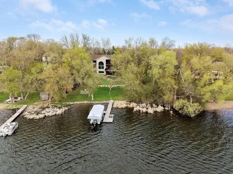 1636 Woodlawn Circle Waconia MN 55387