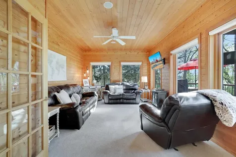 1636 Woodlawn Circle Waconia MN 55387
