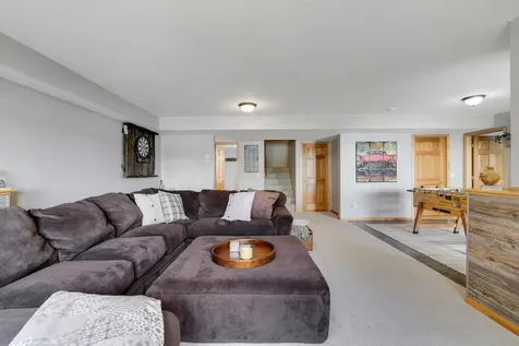1636 Woodlawn Circle Waconia MN 55387