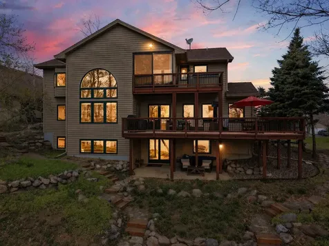 1636 Woodlawn Circle Waconia MN 55387
