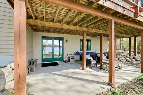 1636 Woodlawn Circle Waconia MN 55387