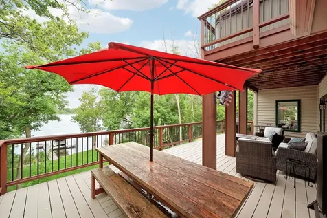 1636 Woodlawn Circle Waconia MN 55387