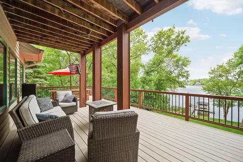 1636 Woodlawn Circle Waconia MN 55387