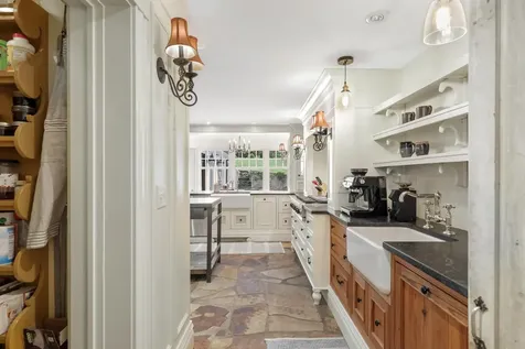 18150 Shavers Lane Wayzata MN 55391