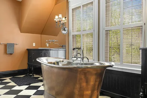 18150 Shavers Lane Wayzata MN 55391