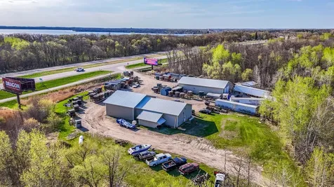 28428 Us Highway 10 Detroit Lakes MN 56501