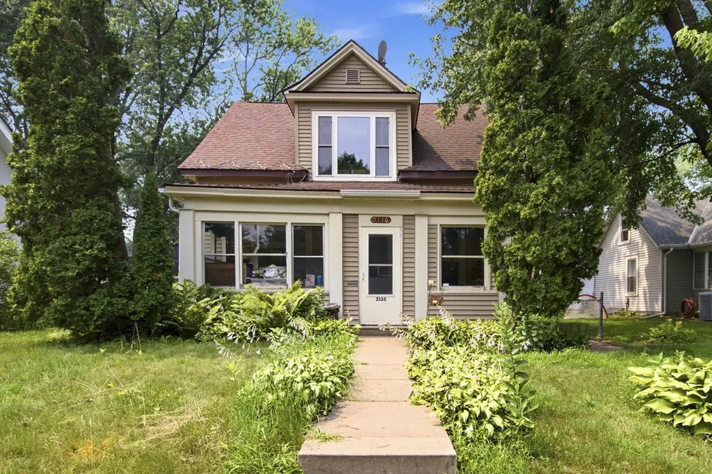 5136 43rd Avenue S Minneapolis MN 55417