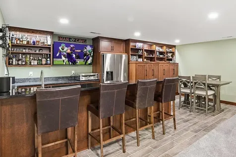 11 Moon Circle Saint Cloud MN 56301