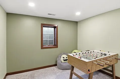 11 Moon Circle Saint Cloud MN 56301