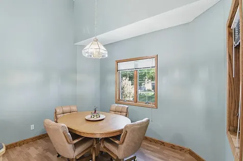 11 Moon Circle Saint Cloud MN 56301