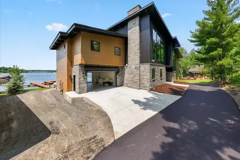 11245 E Steamboat Bay Drive East Gull Lake MN 56401