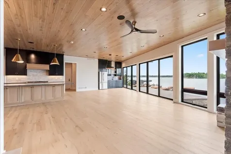 11245 E Steamboat Bay Drive East Gull Lake MN 56401