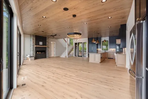 11245 E Steamboat Bay Drive East Gull Lake MN 56401