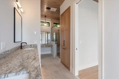 11245 E Steamboat Bay Drive East Gull Lake MN 56401