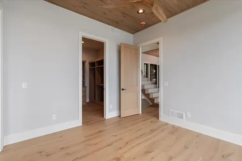 11245 E Steamboat Bay Drive East Gull Lake MN 56401
