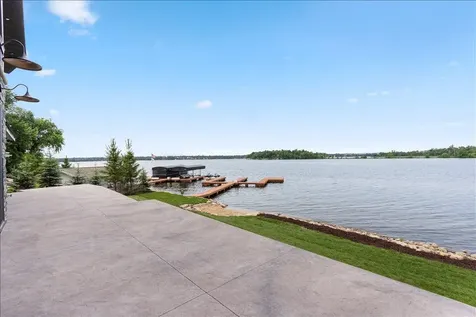 11245 E Steamboat Bay Drive East Gull Lake MN 56401