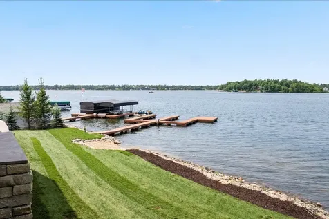 11245 E Steamboat Bay Drive East Gull Lake MN 56401