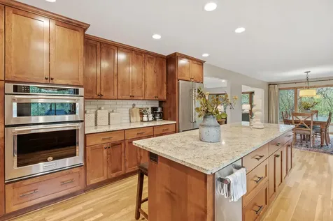 5811 Shannon Drive Edina MN 55439