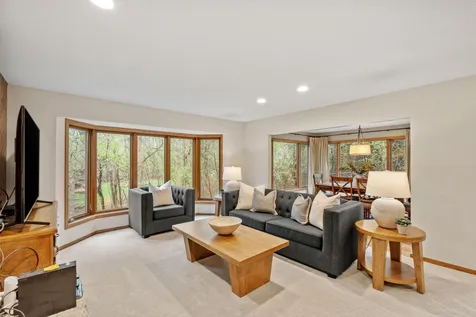 5811 Shannon Drive Edina MN 55439