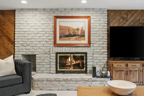 5811 Shannon Drive Edina MN 55439